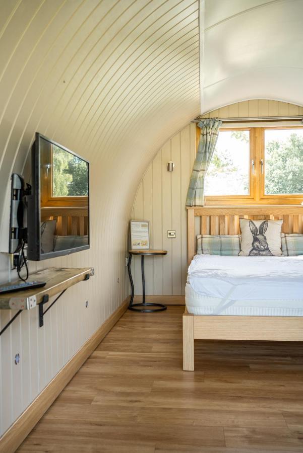 Hotel Glamping At South Lytchett Manor Poole Zewnętrze zdjęcie