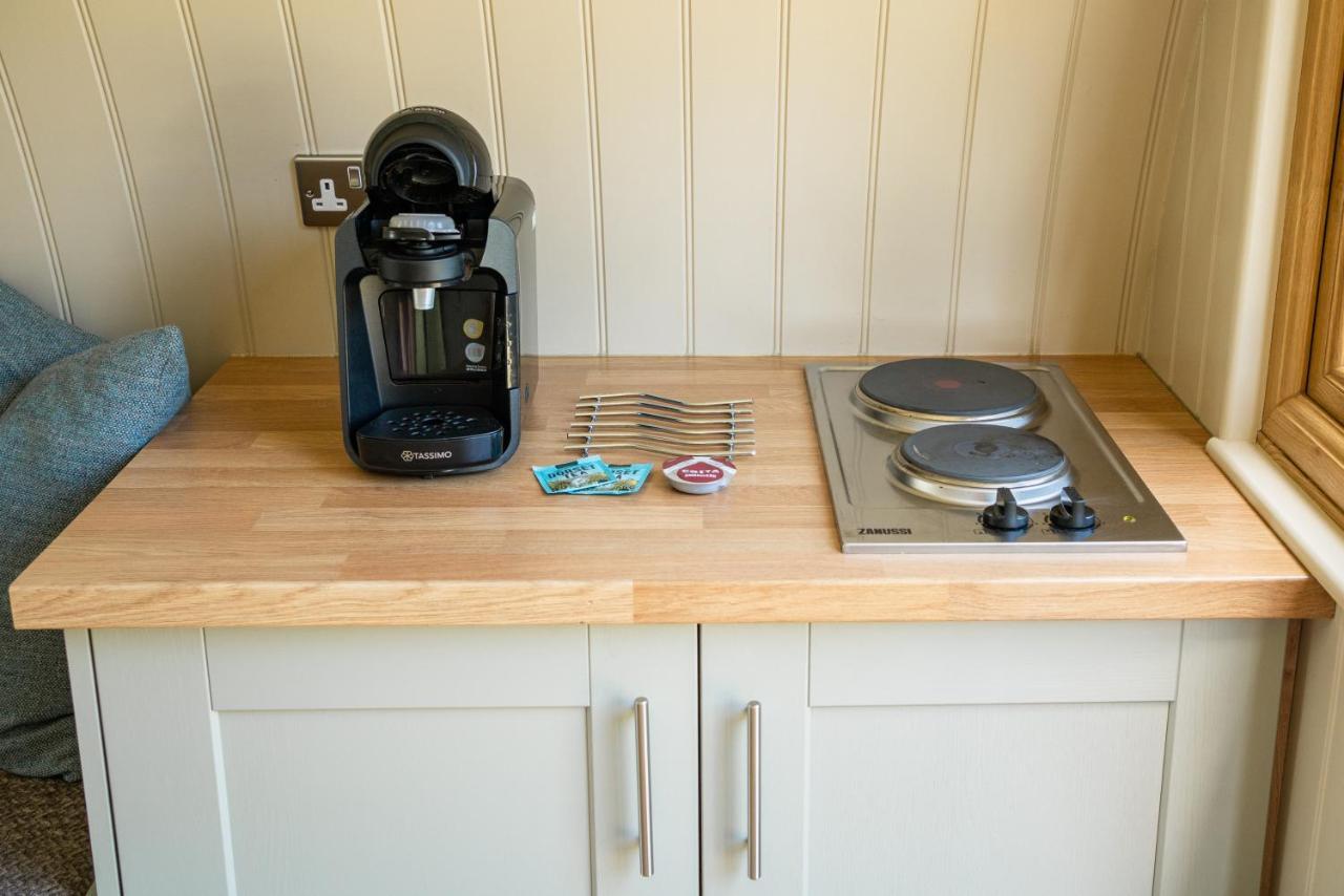 Hotel Glamping At South Lytchett Manor Poole Zewnętrze zdjęcie
