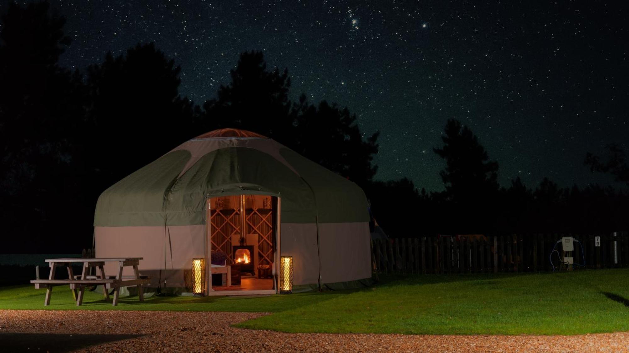 Hotel Glamping At South Lytchett Manor Poole Zewnętrze zdjęcie