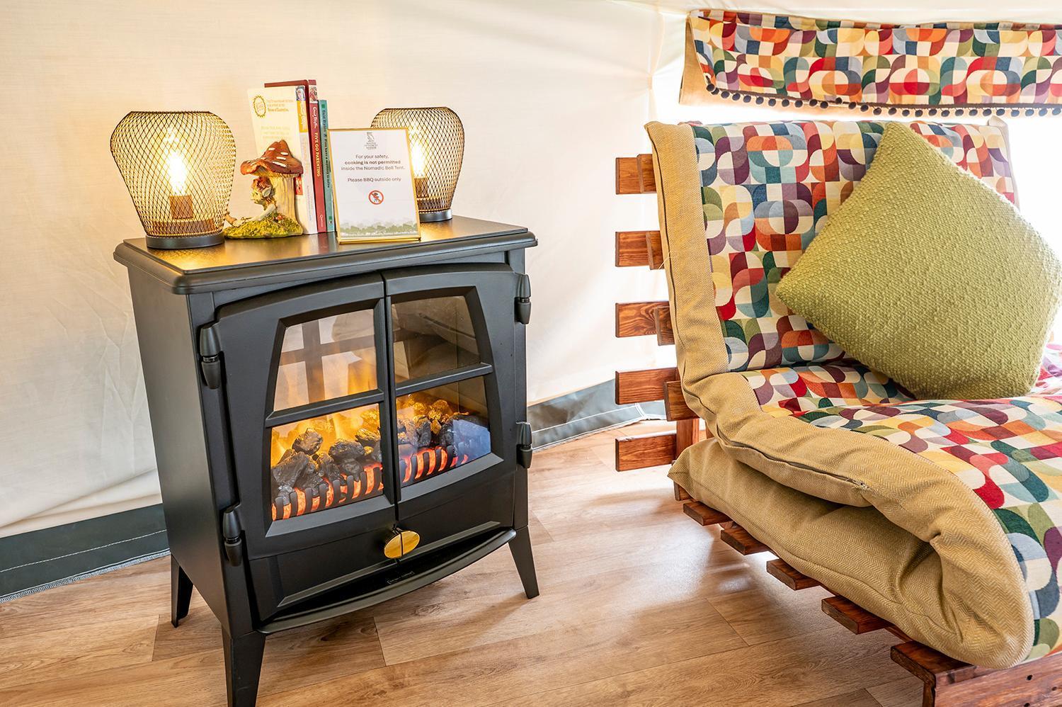 Hotel Glamping At South Lytchett Manor Poole Zewnętrze zdjęcie