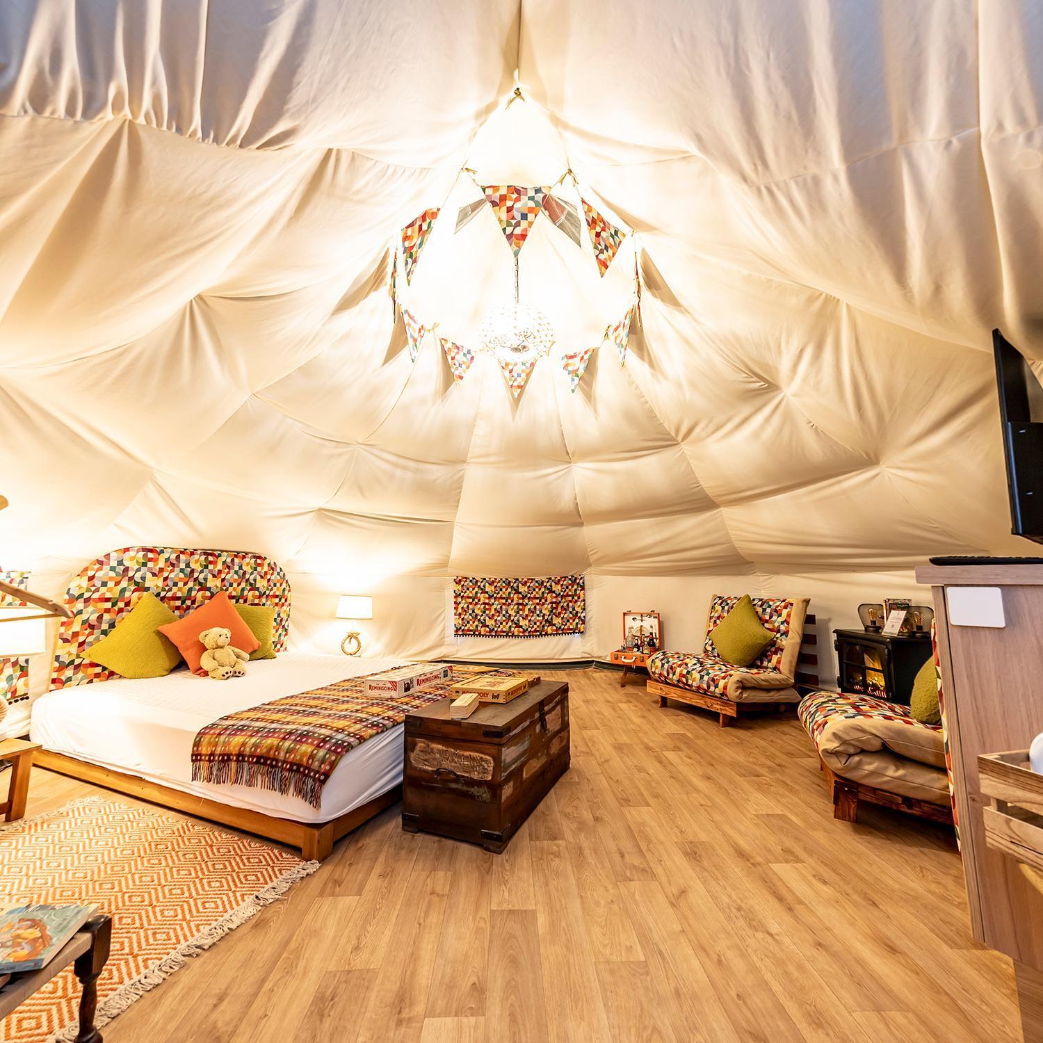Hotel Glamping At South Lytchett Manor Poole Zewnętrze zdjęcie